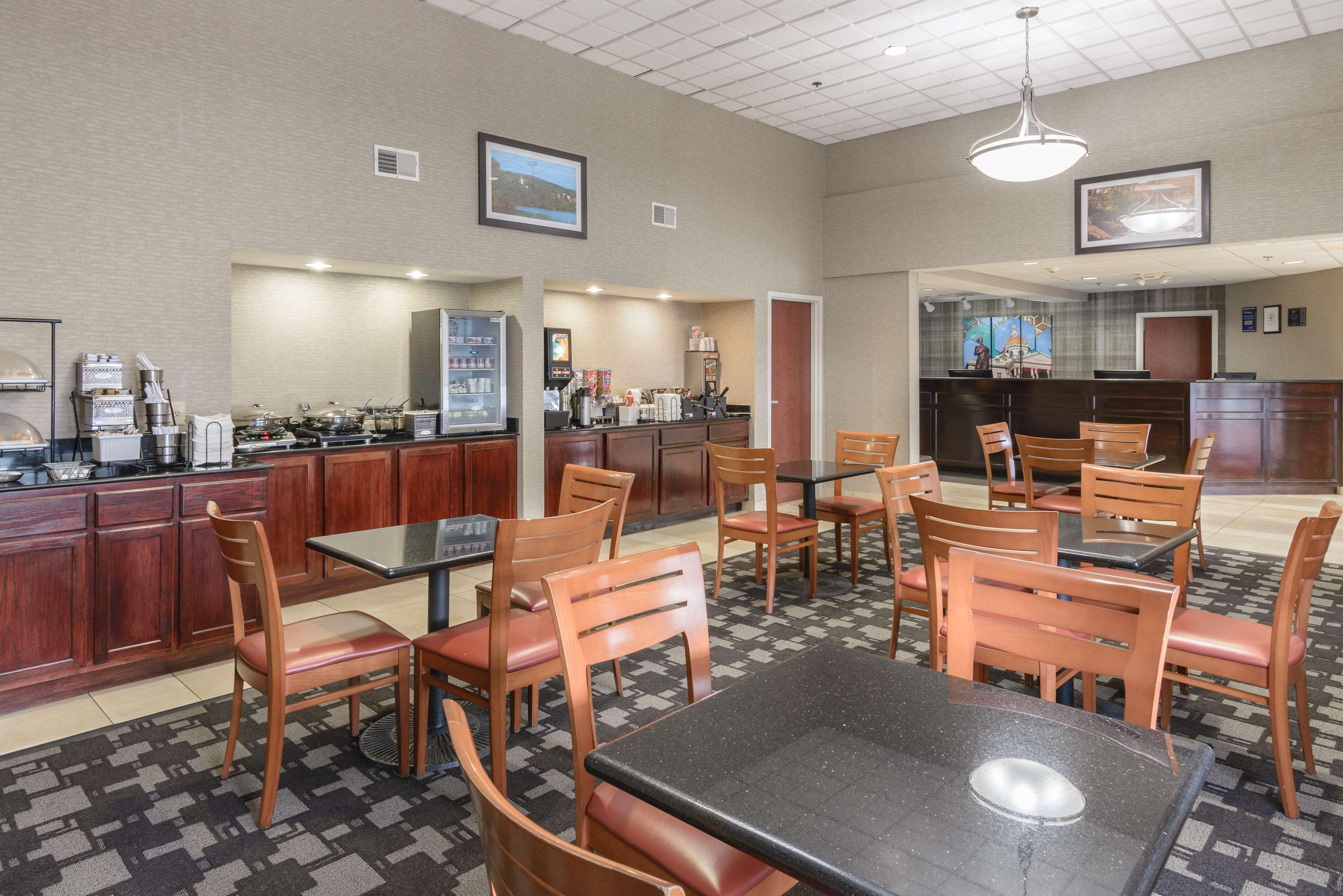 Best Western Concord Inn&Suites Extérieur photo